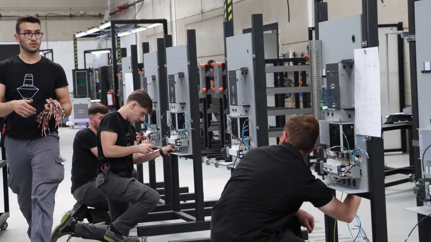 factory employees meltio